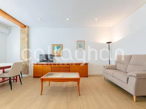 Flat / apartment in Calle del Pintor Vila Prades, La Petxina, València in La Petxina · València