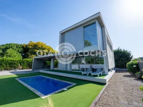 Detached house in Calle Balandres, Cambrils Mediterrani, Cambrils in Cambrils Mediterrani · Cambrils