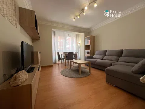 Flat / apartment in Calle de Valentín Lavín Casalís, 6, Cuatro Caminos, Santander in Flat / apartment in Calle de Valentín Lavín Casalís, 6, Cuatro Caminos, Santander · Santander