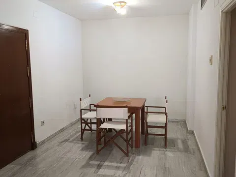 Flat / apartment in Carretera de Carmona, Cruz Roja - Capuchinos, Sevilla in Cruz Roja - Capuchinos · Sevilla