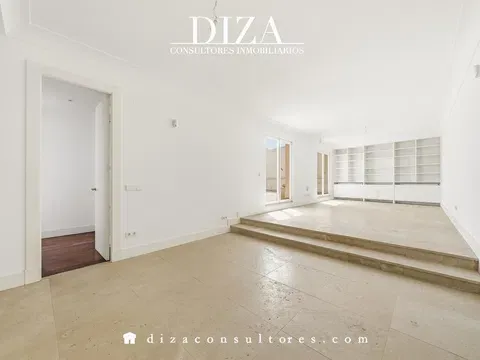Penthouse in Jerónimos, Madrid in Jerónimos · Madrid