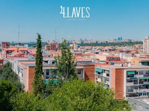 Flat / apartment in Caramuel, Puerta del Ángel, Madrid in Puerta del Ángel · Madrid
