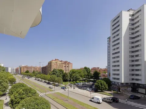 Flat / apartment in Calle Filósofo José Gaos, 1, Polígono, Gijón in Polígono · Gijón