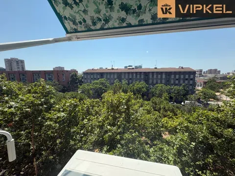 Flat / apartment in Lavinia De, Santa Eulàlia, Hospitalet de Llobregat in Santa Eulàlia · Hospitalet de Llobregat