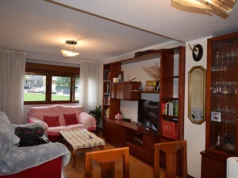 Flat / apartment in Calle Padre Aller, 17, Vallobín, Oviedo in Vallobín · Oviedo