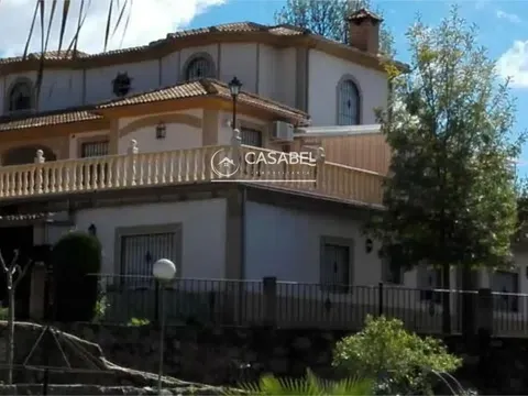 Detached house in Paraíso Arenal - La Colina, Córdoba in Paraíso Arenal - La Colina · Córdoba