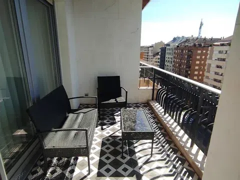 Flat in Gran Vía Juan Carlos I in Gran Vía · Logroño