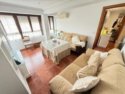Flat / apartment in Avenida Granada, Sector sur - Santa Cruz, Córdoba in Sector sur - Santa Cruz · Córdoba
