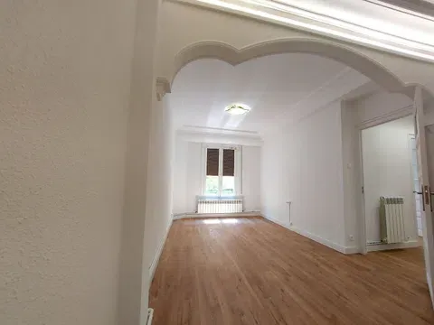 Flat / apartment in Calle Albia de Castro, Residencia, Logroño in Flat / apartment in Calle Albia de Castro, Residencia, Logroño · Logroño