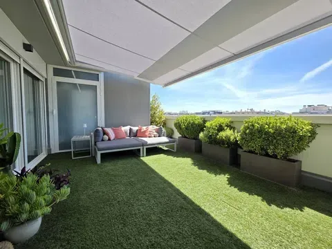 Penthouse in Calle del Vaporetto, Parque Venecia, Zaragoza in Parque Venecia · Zaragoza